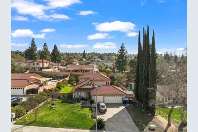 1302 Via Vista, Riverside, CA 92506 - Photo 20