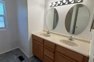 140 W Pioneer, Redlands, CA 92374 - Photo 12