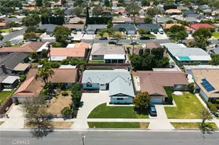 2414 S Poplar, Santa Ana, CA 92704 - Photo 32