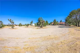 476 Marcos Rd, Pinon Hills, CA 92372 - Photo 50