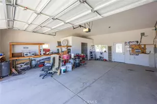 476 Marcos Rd, Pinon Hills, CA 92372 - Photo 40
