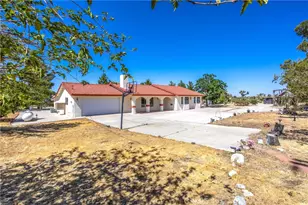 476 Marcos Rd, Pinon Hills, CA 92372 - Photo 6