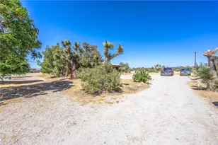 476 Marcos Rd, Pinon Hills, CA 92372 - Photo 36