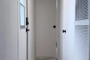 260 N Lyon Ave Space 30, Hemet, CA 92543 - Photo 12