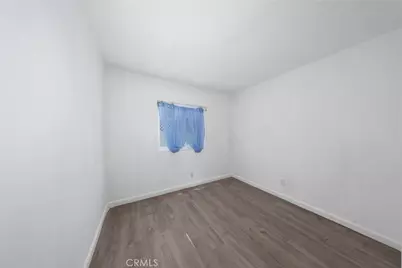10001 W Frontage #224, South Gate, CA 90280 - Photo 16