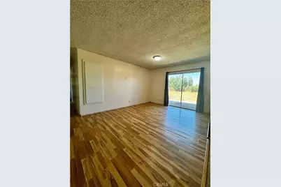 7623 Oxford, Hesperia, CA 92345 - Photo 8