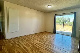 7623 Oxford, Hesperia, CA 92345 - Photo 8