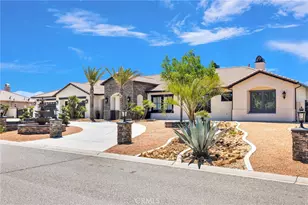7560 Royal View, Oak Hills, CA 92344 - Photo 4