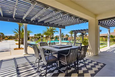 7560 Royal View, Oak Hills, CA 92344 - Photo 50