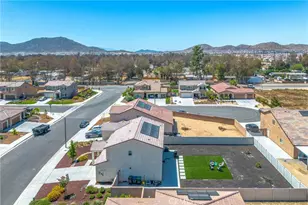 28463 Memory Ln, Winchester, CA 92596 - Photo 36