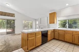 25810 Calle Agua, Moreno Valley, CA 92551 - Photo 8