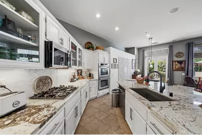 11535 Springwood Court, Riverside, CA 92505 - Photo 14
