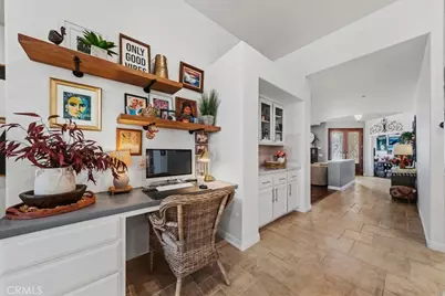 11535 Springwood Court, Riverside, CA 92505 - Photo 12