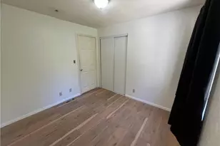 303 CA-138, Crestline, CA 92325 - Photo 10