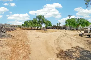 21470 Old Elsinore Rd, Perris, CA 92570 - Photo 44