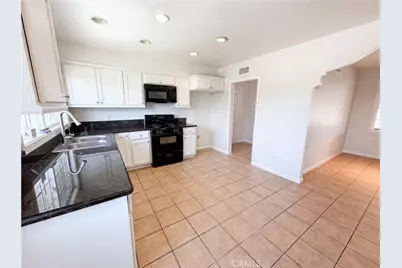 322 E Mariposa, Rialto, CA 92376 - Photo 2