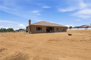 12865 Custer, Yucaipa, CA 92399 - Photo 30