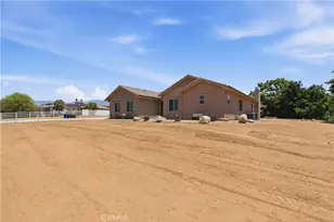 12865 Custer, Yucaipa, CA 92399 - Photo 28