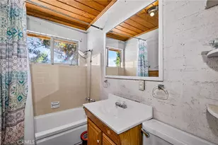 21798 Standing Rock Ave, Apple Valley, CA 92307 - Photo 16