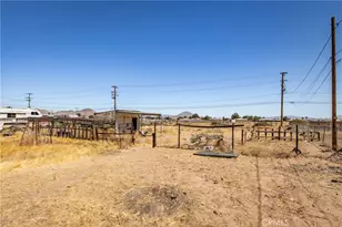 21798 Standing Rock Ave, Apple Valley, CA 92307 - Photo 20