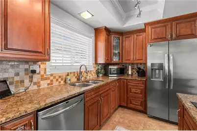 555 Armsley, Ontario, CA 91762 - Photo 18
