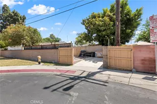 555 Armsley, Ontario, CA 91762 - Photo 46