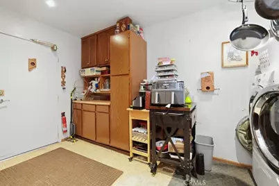 10426 Bonneville, Riverside, CA 92505 - Photo 20