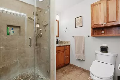 10426 Bonneville, Riverside, CA 92505 - Photo 20