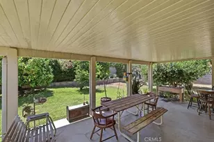 10426 Bonneville, Riverside, CA 92505 - Photo 26