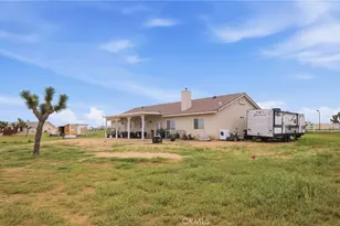 7180 Solano Rd, Phelan, CA 92371 - Photo 36