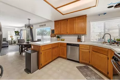 352 Leafwood Court, Riverside, CA 92506 - Photo 16