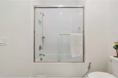 129 Carlow, Irvine, CA 92618 - Photo 38