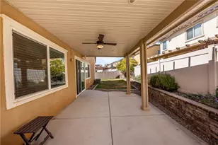 1518 Cobalt Ct, Beaumont, CA 92223 - Photo 34