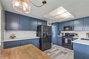 25417 Clover Glen Cir, Murrieta, CA 92563 - Photo 12