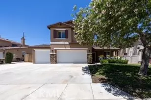 1122 Enchanted, San Jacinto, CA 92582 - Photo 1