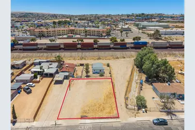 1574 Riverside, Barstow, CA 92311 - Photo 4