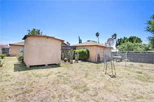 15412 Pine, Fontana, CA 92335 - Photo 14