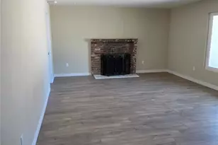633 N Yale St, Hemet, CA 92544 - Photo 8