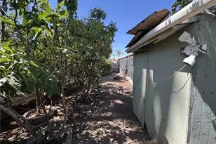 140 San Carlos Dr, Hemet, CA 92543 - Photo 10