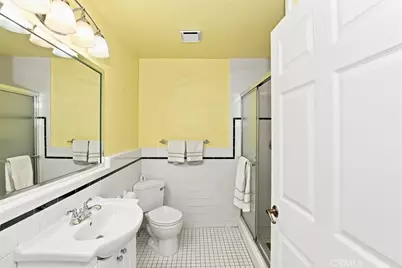 165 Cottonwood Avenue, Riverside, CA 92506 - Photo 10
