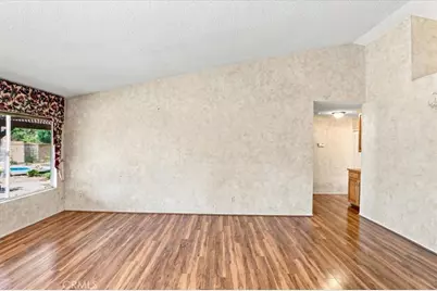 165 Cottonwood Avenue, Riverside, CA 92506 - Photo 8