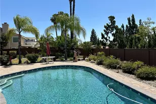 165 Cottonwood Ave, Riverside, CA 92506 - Photo 4