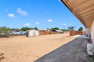 11984 Cottonwood, Hesperia, CA 92345 - Photo 34