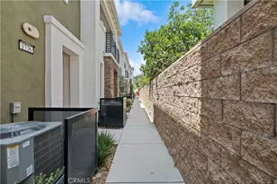 1750 Cayton Loop, West Covina, CA 91790 - Photo 6