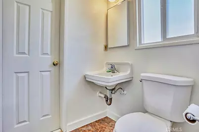 1001 S Adams, Fullerton, CA 92832 - Photo 20