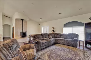 3677 Arcadia, Phelan, CA 92371 - Photo 6