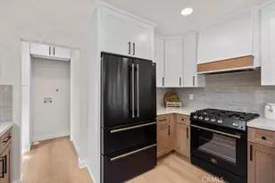 2481 S Westgate Ave, Los Angeles, CA 90064 - Photo 12