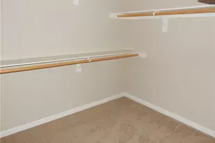 460 N Pinewood, Rialto, CA 92376 - Photo 18