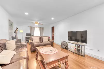 17788 San Bernardino, Fontana, CA 92335 - Photo 14