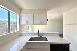 345 N Eucalyptus Ave, Rialto, CA 92376 - Photo 8